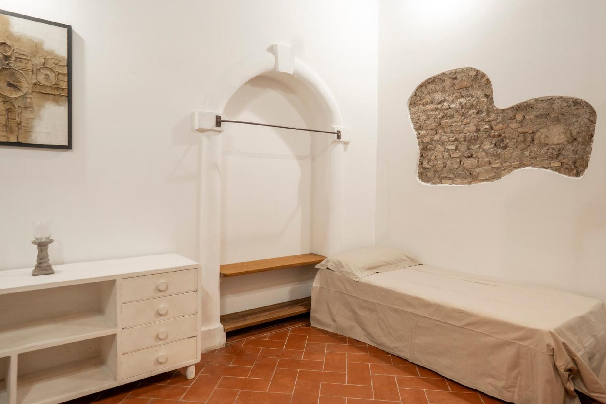 Home Domus Capocci - Rione Monti 로마 외부 사진
