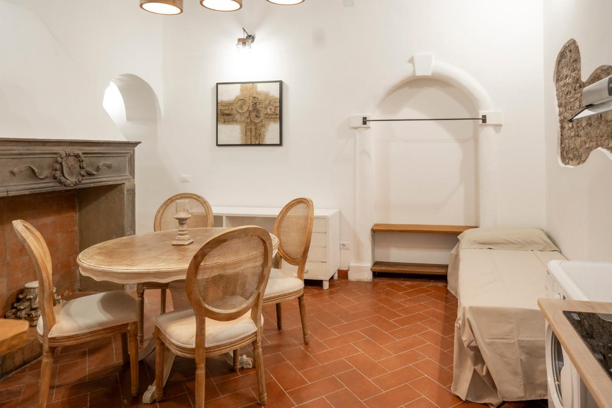Home Domus Capocci - Rione Monti 로마 외부 사진